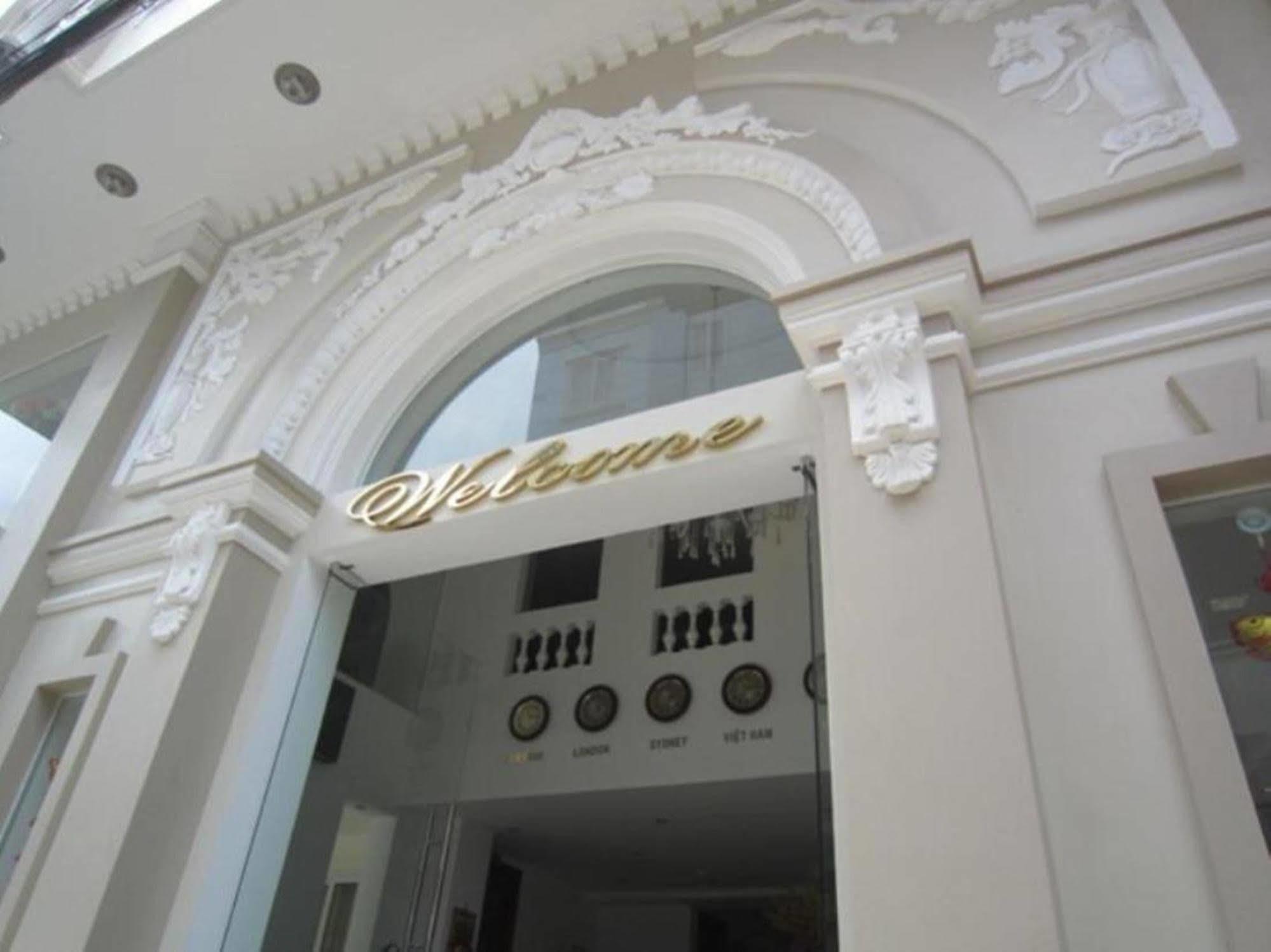 Golden View Saigon Hotel Thành Pho Ho Chí Minh Esterno foto